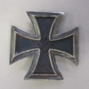 Podczas której wojny Adolf Hitler został odznaczony Krzyżem Żelaznym?